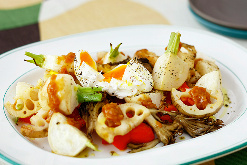 焼き野菜とポーチドエッグのホットサラダ レシピ マルコメ