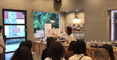 アサヒ飲料×デリシア×マルコメのコラボレーション 発酵をテーマにした食育講座を共催